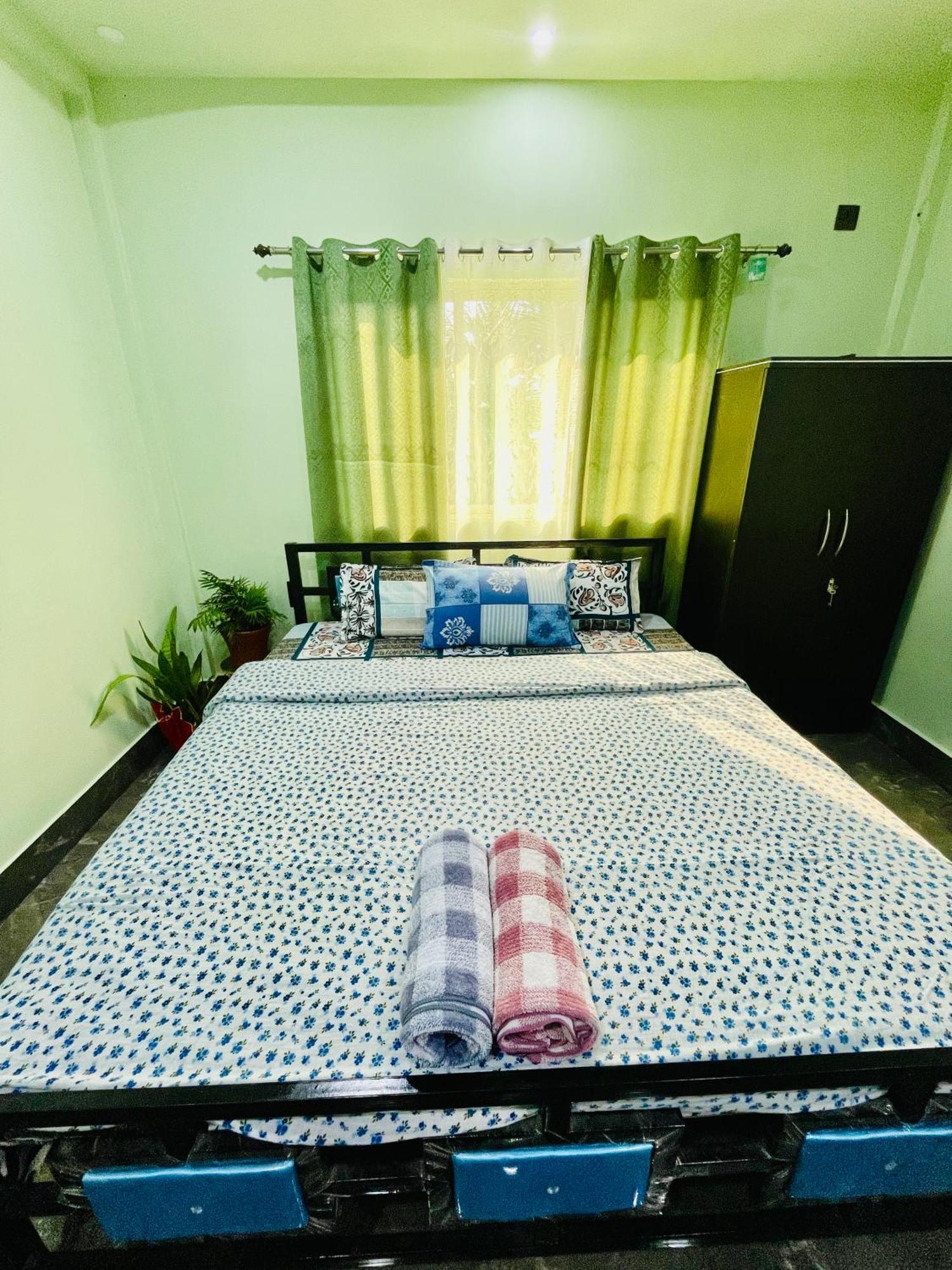Deka'S Homestay Tezpur Dış mekan fotoğraf